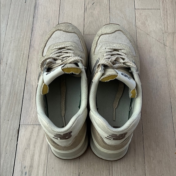 New Balance 574s - Picture 3 of 6